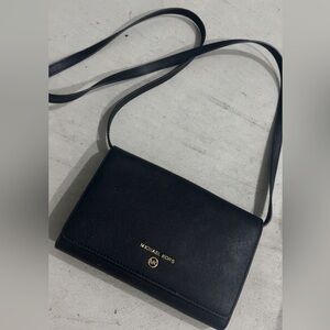 Michael Kors Elegant Black Crossbody Bag